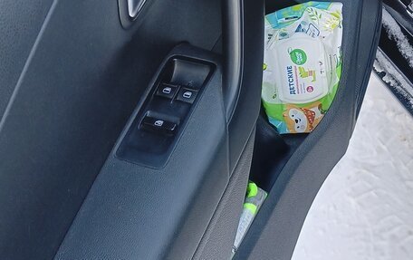 Volkswagen Polo VI (EU Market), 2017 год, 680 000 рублей, 6 фотография