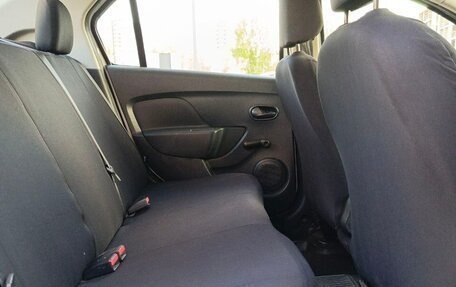 Renault Logan II, 2014 год, 635 000 рублей, 15 фотография