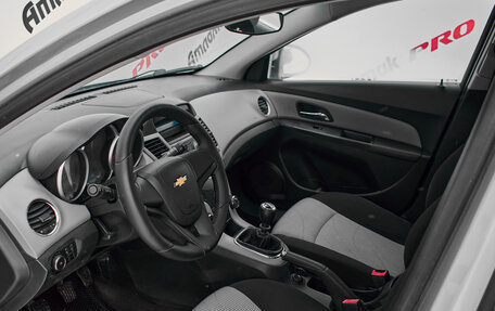 Chevrolet Cruze II, 2012 год, 700 000 рублей, 9 фотография