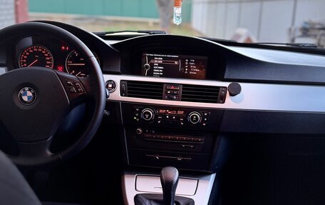 BMW 3 серия, 2010 год, 1 200 000 рублей, 15 фотография