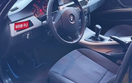 BMW 3 серия, 2010 год, 1 200 000 рублей, 18 фотография