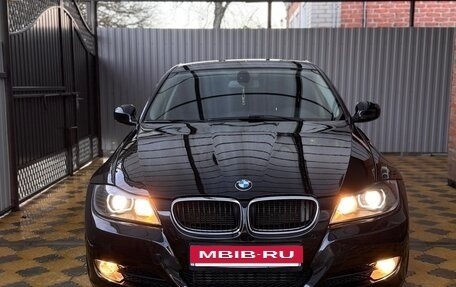 BMW 3 серия, 2010 год, 1 200 000 рублей, 24 фотография