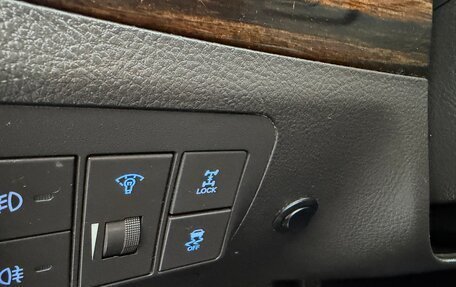 Hyundai Santa Fe III рестайлинг, 2010 год, 1 050 000 рублей, 20 фотография