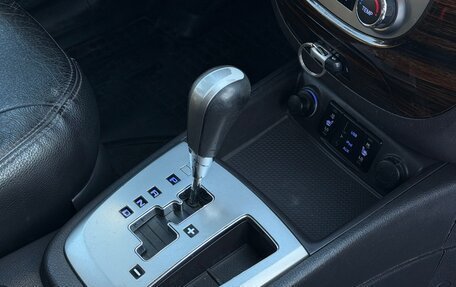 Hyundai Santa Fe III рестайлинг, 2010 год, 1 050 000 рублей, 24 фотография