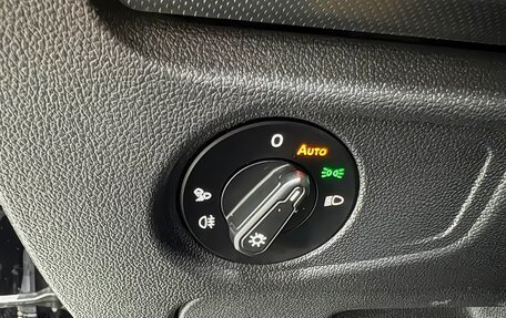 Volkswagen Passat B8 рестайлинг, 2022 год, 2 280 000 рублей, 13 фотография