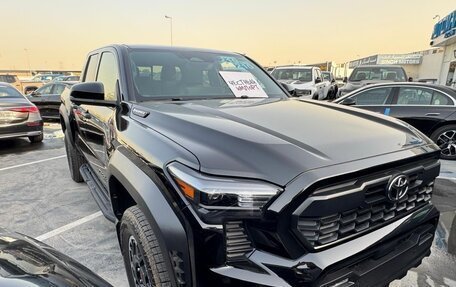 Toyota Tacoma, 2025 год, 8 050 000 рублей, 12 фотография