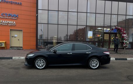 Toyota Camry, 2019 год, 3 700 000 рублей, 7 фотография