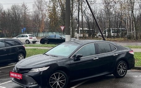 Toyota Camry, 2019 год, 3 700 000 рублей, 15 фотография