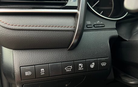 Toyota Camry, 2019 год, 3 700 000 рублей, 19 фотография