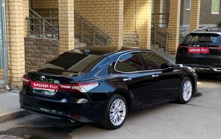 Toyota Camry, 2019 год, 3 700 000 рублей, 3 фотография