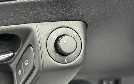 Volkswagen Polo VI (EU Market), 2019 год, 1 350 000 рублей, 20 фотография