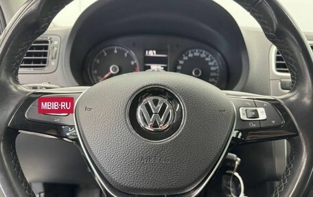 Volkswagen Polo VI (EU Market), 2019 год, 1 350 000 рублей, 18 фотография