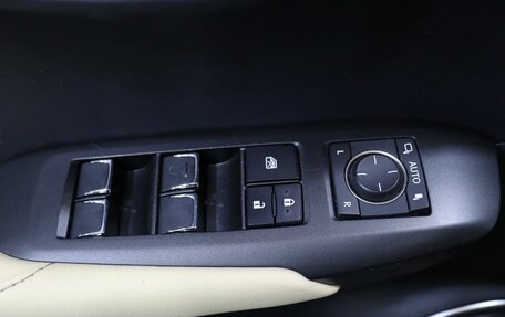 Lexus NX I, 2018 год, 2 990 000 рублей, 11 фотография