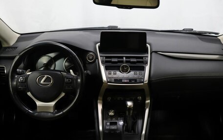 Lexus NX I, 2018 год, 2 990 000 рублей, 13 фотография