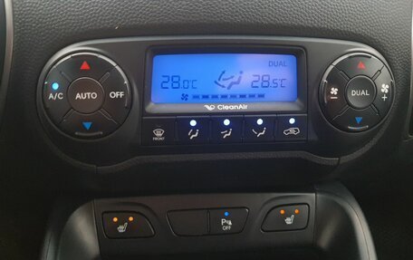 Hyundai ix35 I рестайлинг, 2010 год, 1 299 000 рублей, 15 фотография