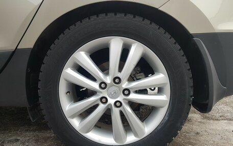 Hyundai ix35 I рестайлинг, 2010 год, 1 299 000 рублей, 18 фотография