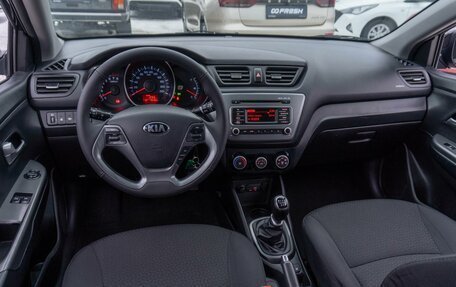 KIA Rio III рестайлинг, 2016 год, 1 099 000 рублей, 6 фотография