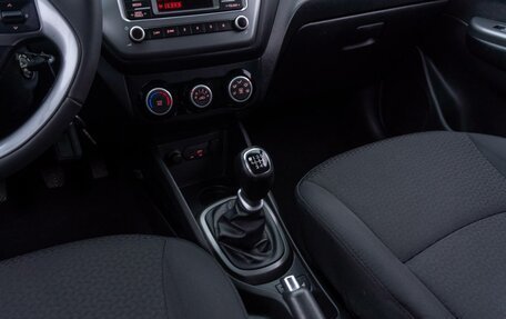 KIA Rio III рестайлинг, 2016 год, 1 099 000 рублей, 20 фотография