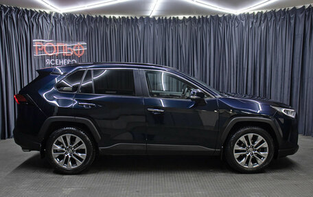 Toyota RAV4, 2020 год, 3 298 000 рублей, 4 фотография
