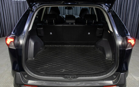 Toyota RAV4, 2020 год, 3 298 000 рублей, 10 фотография