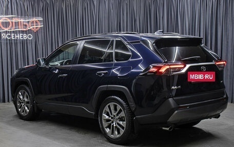 Toyota RAV4, 2020 год, 3 298 000 рублей, 7 фотография