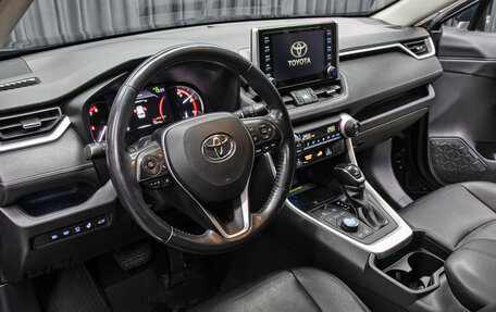 Toyota RAV4, 2020 год, 3 298 000 рублей, 16 фотография