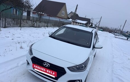 Hyundai Solaris II рестайлинг, 2017 год, 1 280 000 рублей, 2 фотография