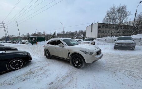 Infiniti QX70, 2013 год, 1 670 000 рублей, 9 фотография