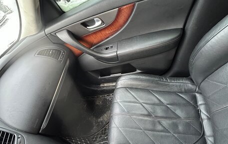 Infiniti QX70, 2013 год, 1 670 000 рублей, 5 фотография