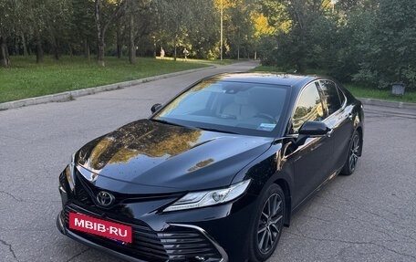 Toyota Camry, 2021 год, 4 100 000 рублей, 2 фотография