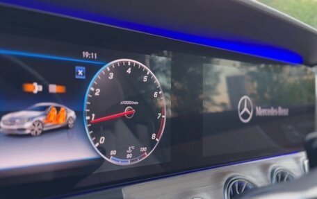 Mercedes-Benz E-Класс, 2019 год, 5 000 000 рублей, 6 фотография