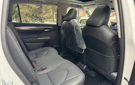 Toyota Highlander, 2025 год, 5 150 000 рублей, 9 фотография