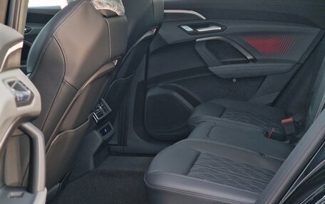 Audi Q5, 2025 год, 6 697 000 рублей, 37 фотография