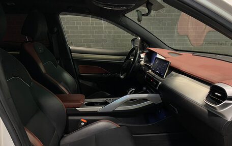 Geely Coolray I, 2021 год, 1 775 000 рублей, 10 фотография