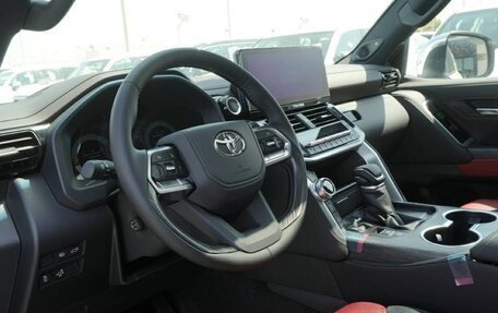 Toyota Land Cruiser, 2025 год, 13 620 400 рублей, 8 фотография