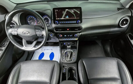 Hyundai Kona I, 2022 год, 1 670 000 рублей, 7 фотография