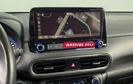 Hyundai Kona I, 2022 год, 1 670 000 рублей, 11 фотография