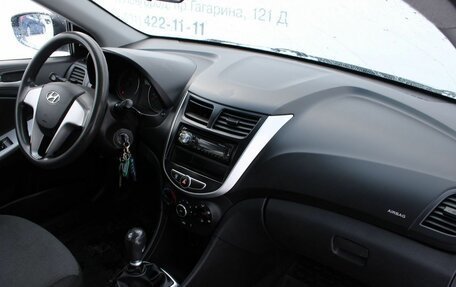 Hyundai Solaris II рестайлинг, 2014 год, 740 000 рублей, 8 фотография