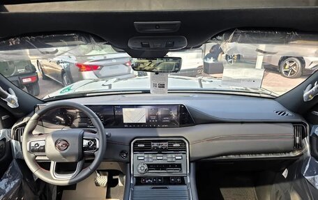 Nissan Patrol, 2025 год, 16 990 000 рублей, 7 фотография