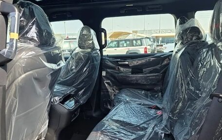 Nissan Patrol, 2025 год, 16 990 000 рублей, 13 фотография