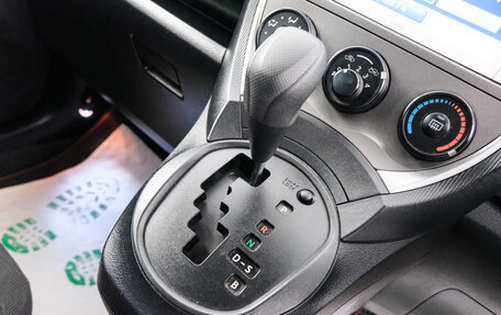 Toyota Ractis II, 2012 год, 969 000 рублей, 17 фотография