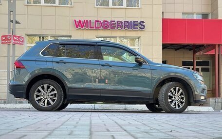 Volkswagen Tiguan II, 2019 год, 2 640 000 рублей, 4 фотография