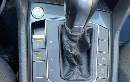 Volkswagen Tiguan II, 2019 год, 2 640 000 рублей, 11 фотография