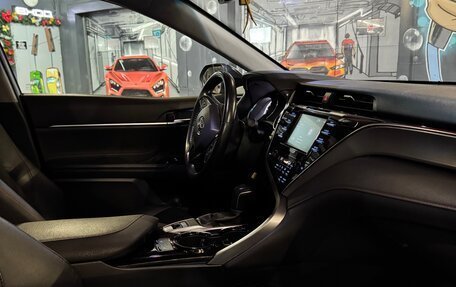 Toyota Camry, 2021 год, 3 100 000 рублей, 11 фотография