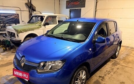 Renault Sandero II рестайлинг, 2016 год, 760 000 рублей, 3 фотография