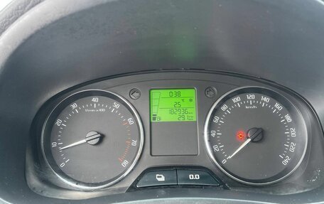 Skoda Fabia II, 2012 год, 519 000 рублей, 14 фотография