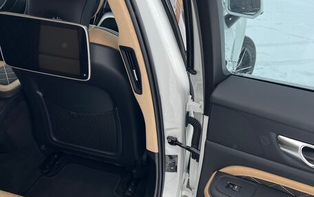 Volvo V60 Cross Country II, 2020 год, 5 000 000 рублей, 21 фотография