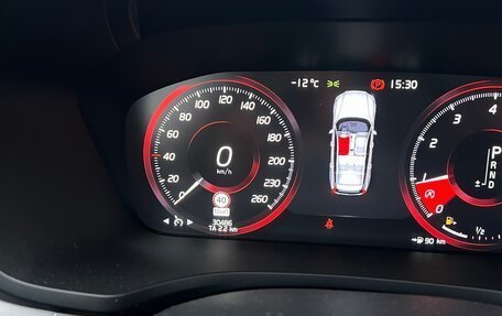 Volvo V60 Cross Country II, 2020 год, 5 000 000 рублей, 38 фотография