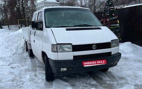 Volkswagen Transporter T4, 1993 год, 650 000 рублей, 1 фотография