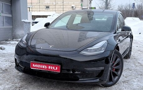 Tesla Model 3 I, 2020 год, 3 050 000 рублей, 1 фотография